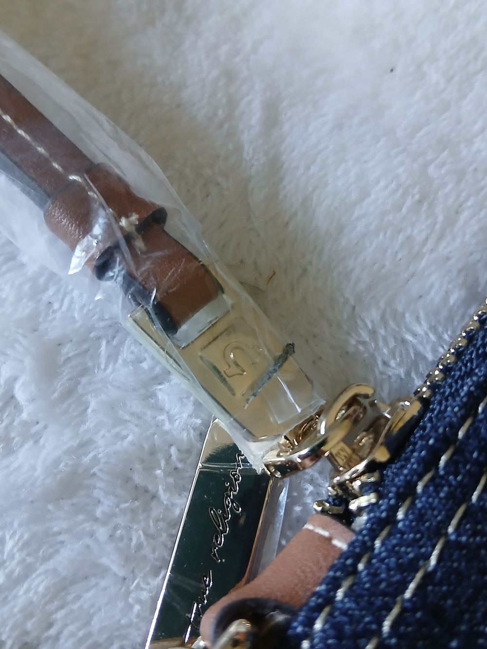 True Religion Denimaaa Wristlet Clutch- NWT - Picture 4 of 7